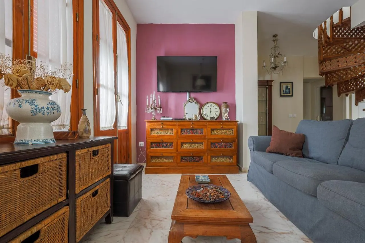 Fantastico Duplex 2 Terrazas 3 Habitaciones 2 Banos Sevilla 0*,  Spanien