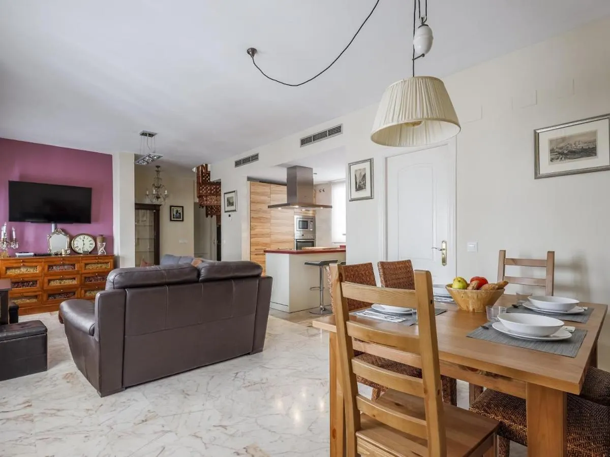Fantastico Duplex 2 Terrazas 3 Habitaciones 2 Banos إشبيلية شقة